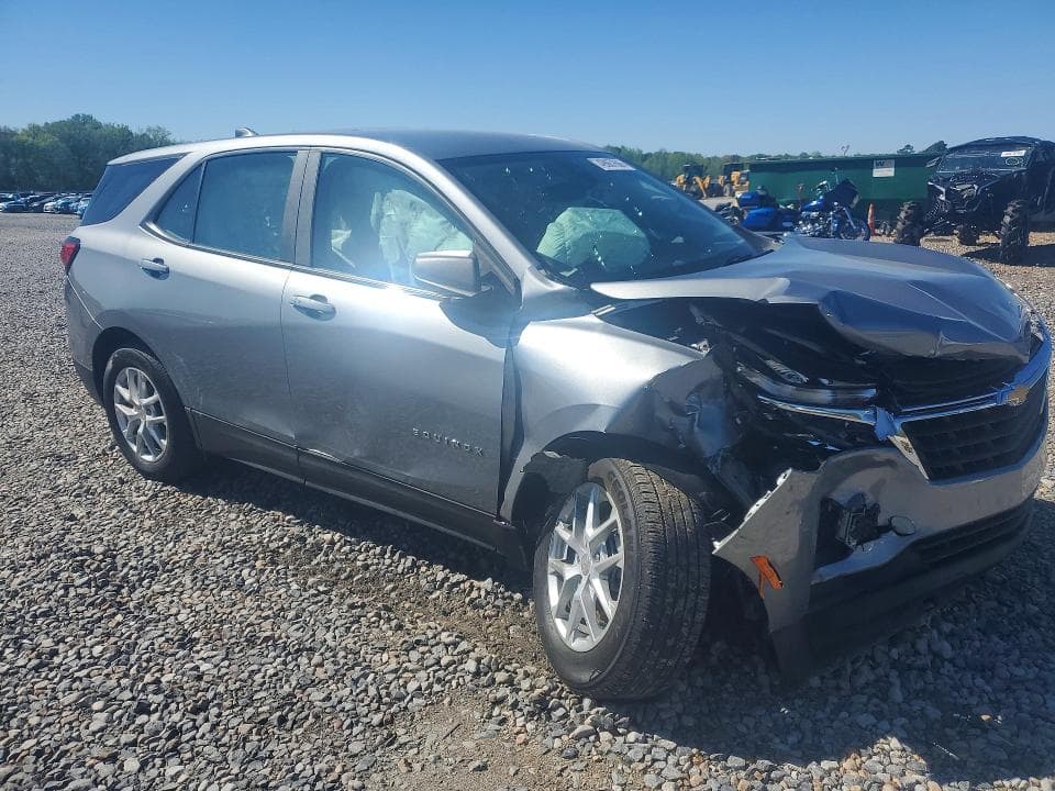 2023 CHEVROLET EQUINOX LS LS 4