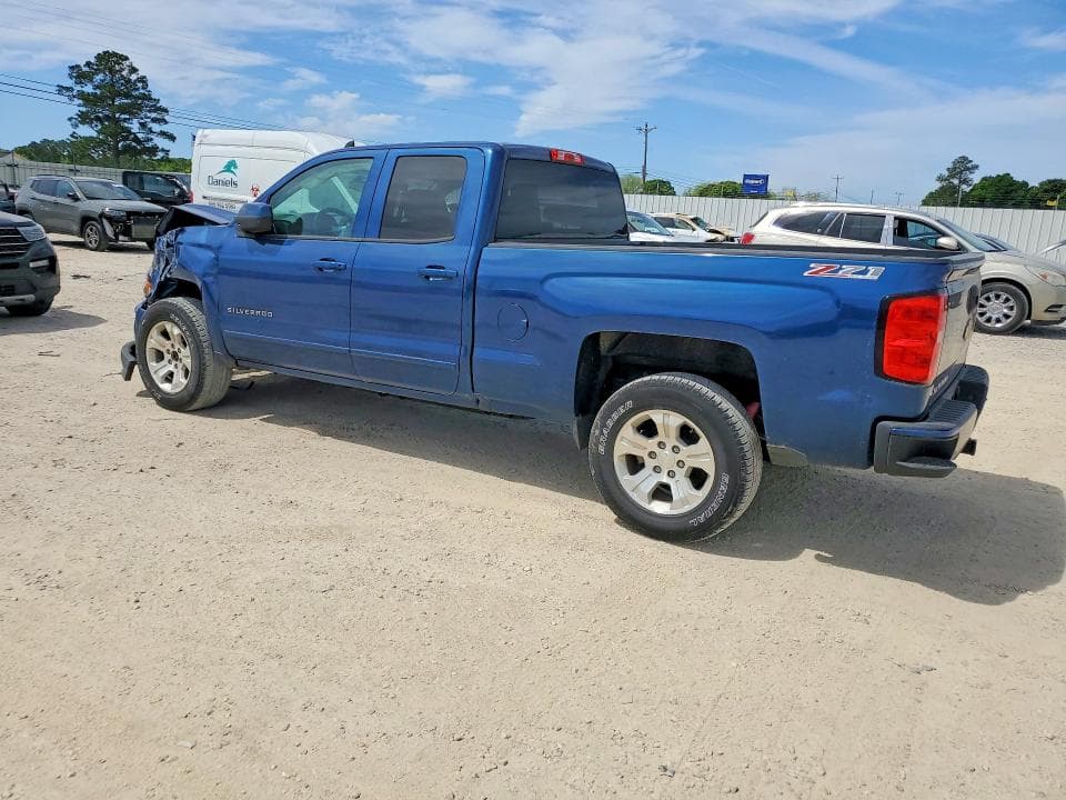 2017 CHEVROLET SILVERADO K1500 LT 2