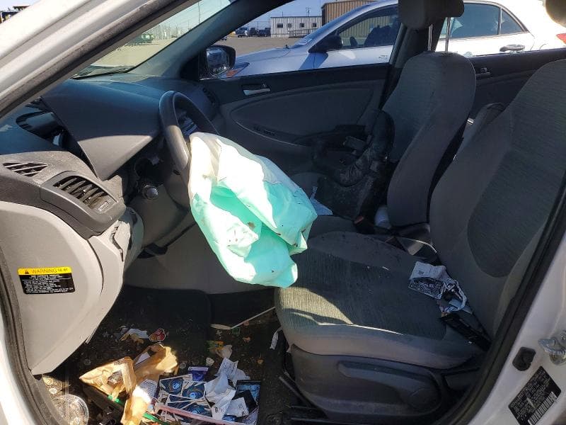 2017 HYUNDAI ACCENT SE 7