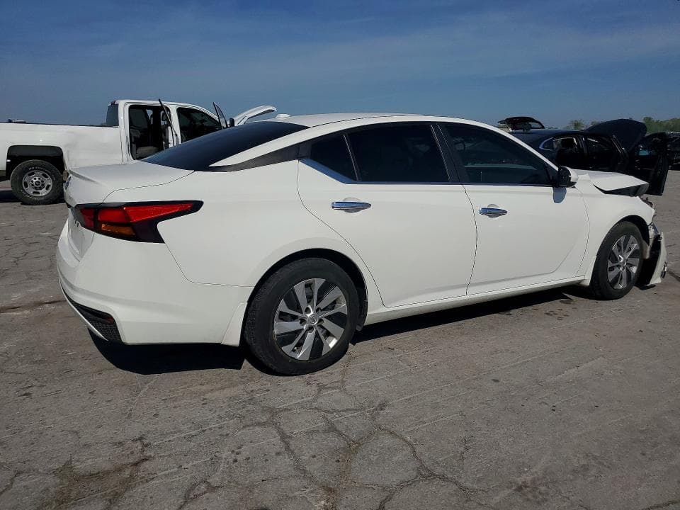 2019 NISSAN ALTIMA S 3