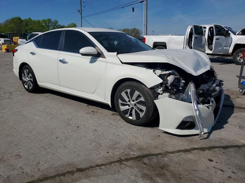 2019 NISSAN ALTIMA S 4