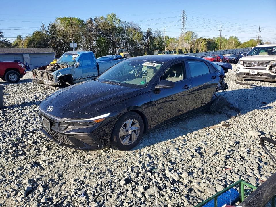 2025 HYUNDAI ELANTRA SE SE - 1