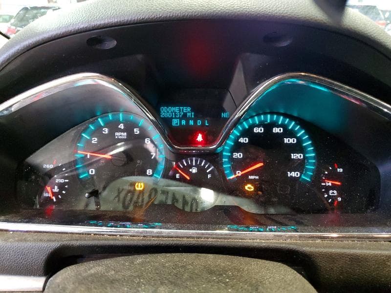 2017 CHEVROLET TRAVERSE LT LT 10
