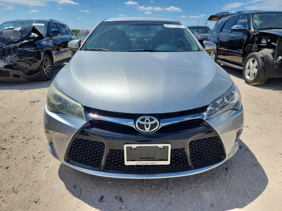 2017 TOYOTA CAMRY SE SE 5