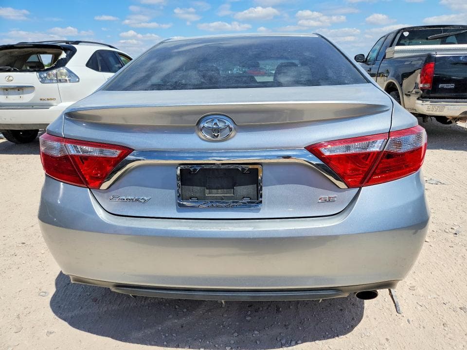 2017 TOYOTA CAMRY SE SE 6