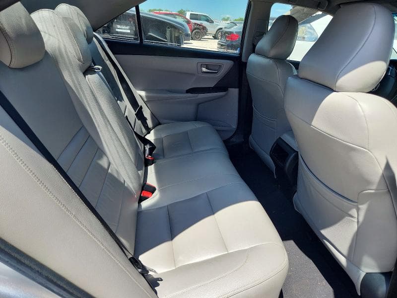 2017 TOYOTA CAMRY SE SE 10