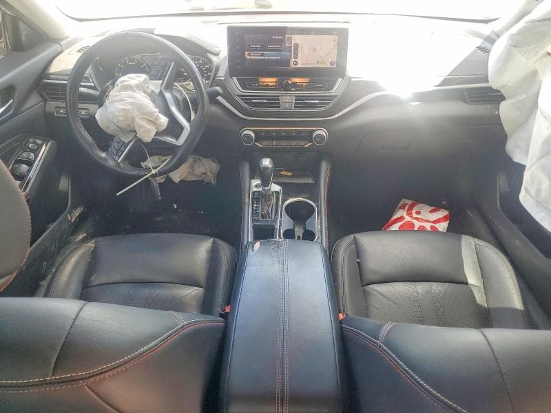 2023 NISSAN ALTIMA 2.5 SR 8