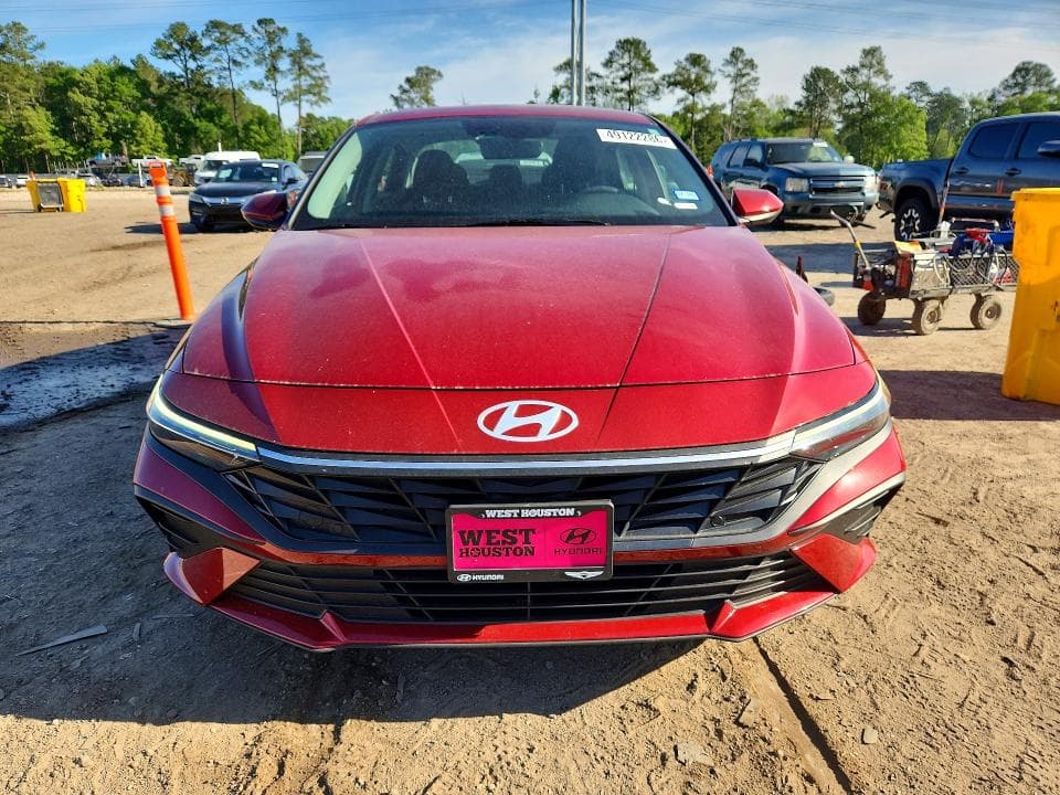 2025 HYUNDAI ELANTRA SE SE 6