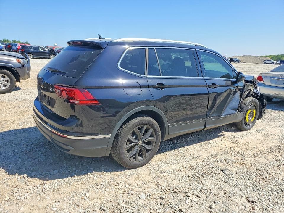 2024 VOLKSWAGEN TIGUAN SE SE 3