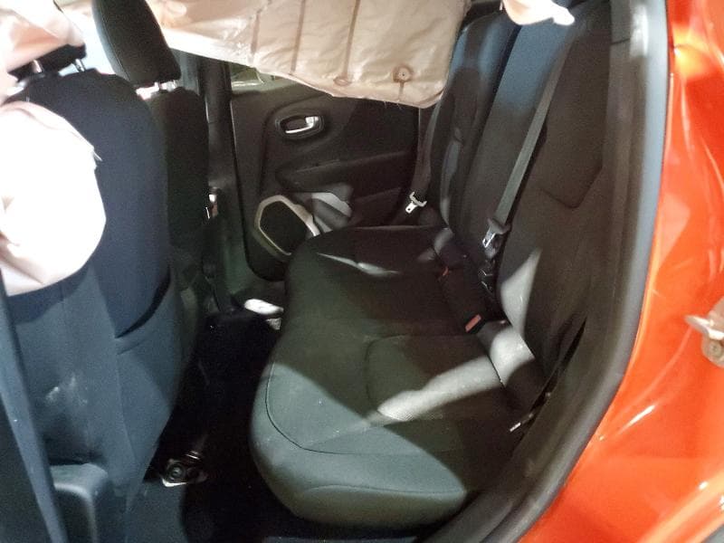 2016 JEEP RENEGADE LATITUDE 11