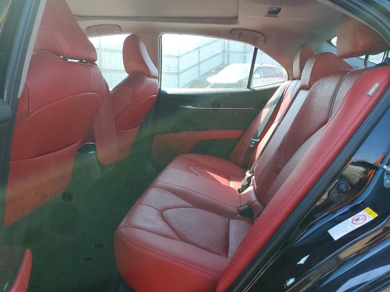 2018 TOYOTA CAMRY XLE V6 XLE V6 10