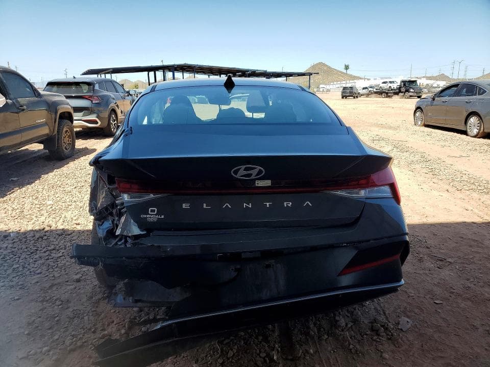 2024 HYUNDAI ELANTRA SEL 6