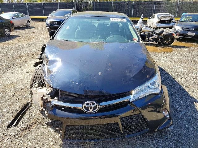 2017 TOYOTA CAMRY SE 5