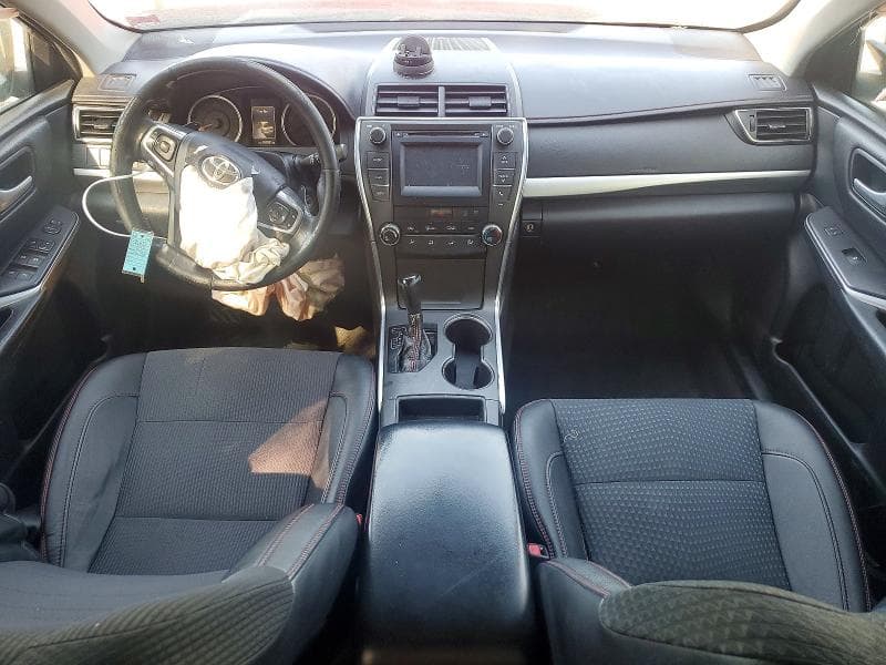 2017 TOYOTA CAMRY SE 8