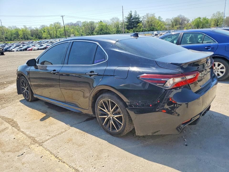 2021 TOYOTA CAMRY SE 2