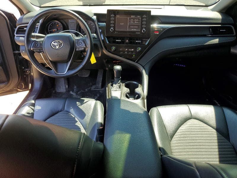 2021 TOYOTA CAMRY SE 8