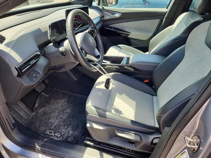 2023 VOLKSWAGEN ID.4 PRO 7
