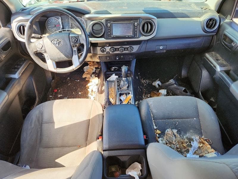 2019 TOYOTA TACOMA SR5 V6 8