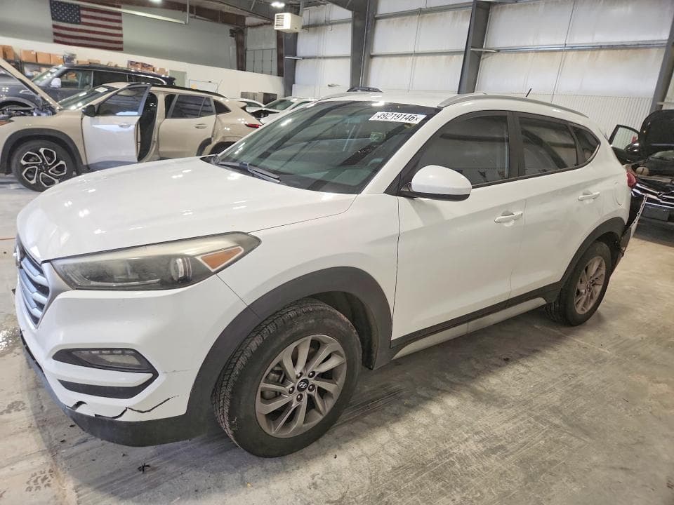 2017 HYUNDAI TUCSON SE 1
