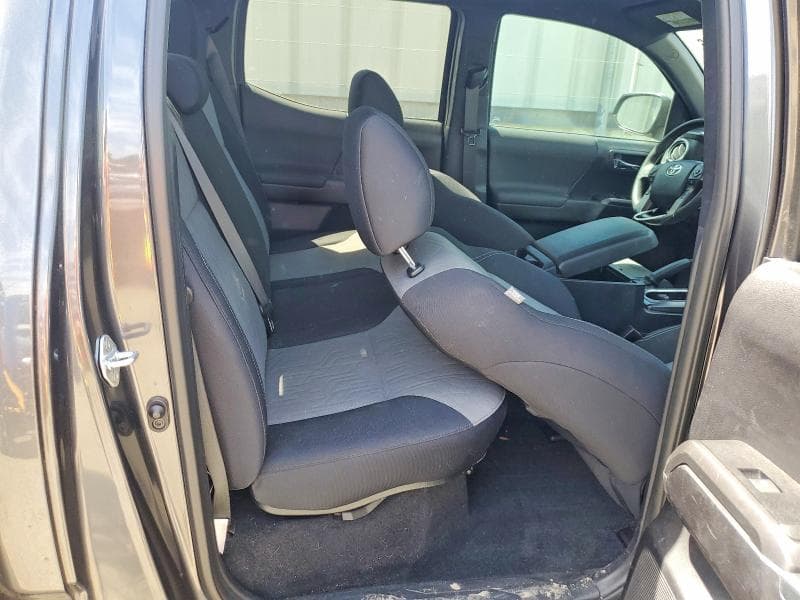 2021 TOYOTA TACOMA TRD OFF-ROAD TRD OFF-ROAD 10
