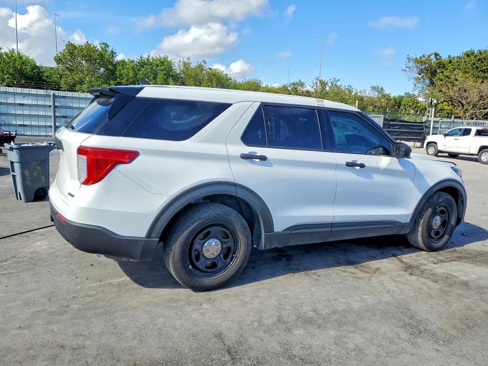 2021 FORD EXPLORER 3