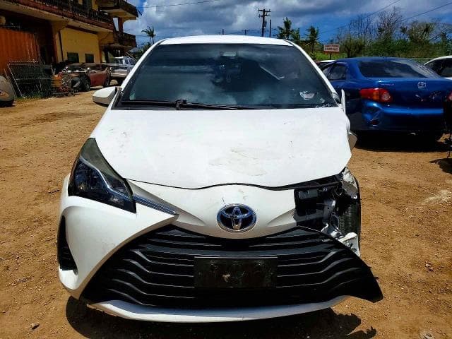 2019 TOYOTA YARIS L L 5