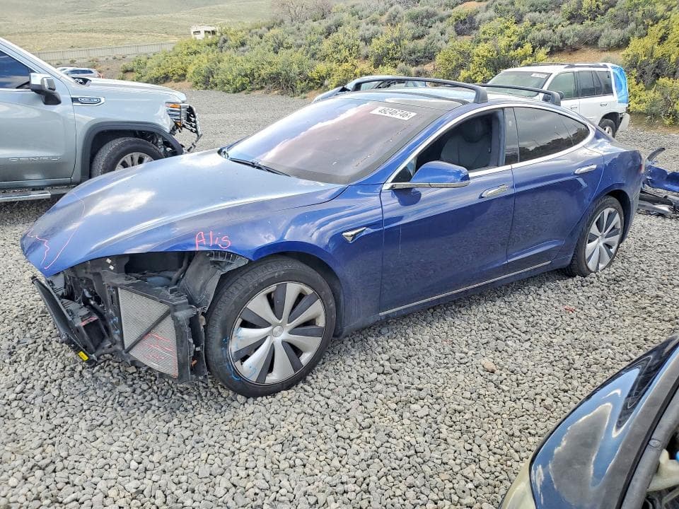 2020 TESLA MODEL S 1