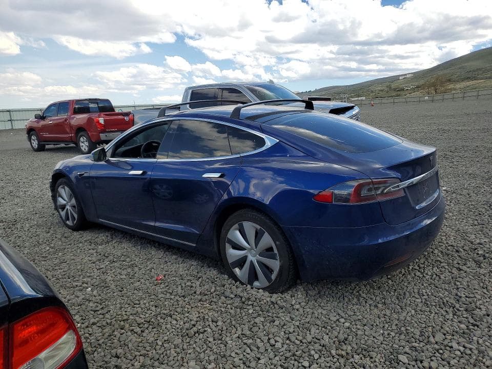 2020 TESLA MODEL S 2