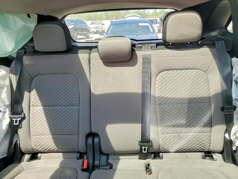 2021 FORD ESCAPE SE 10