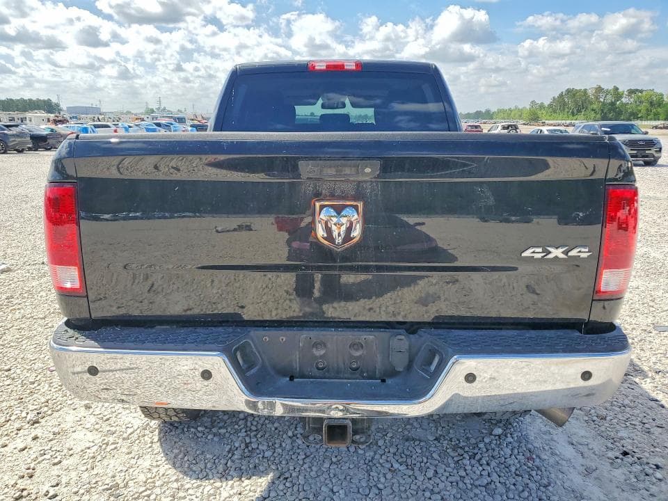 2018 RAM 2500 ST ST 6