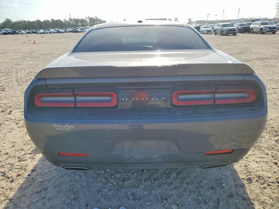 2019 DODGE CHALLENGER SXT 6