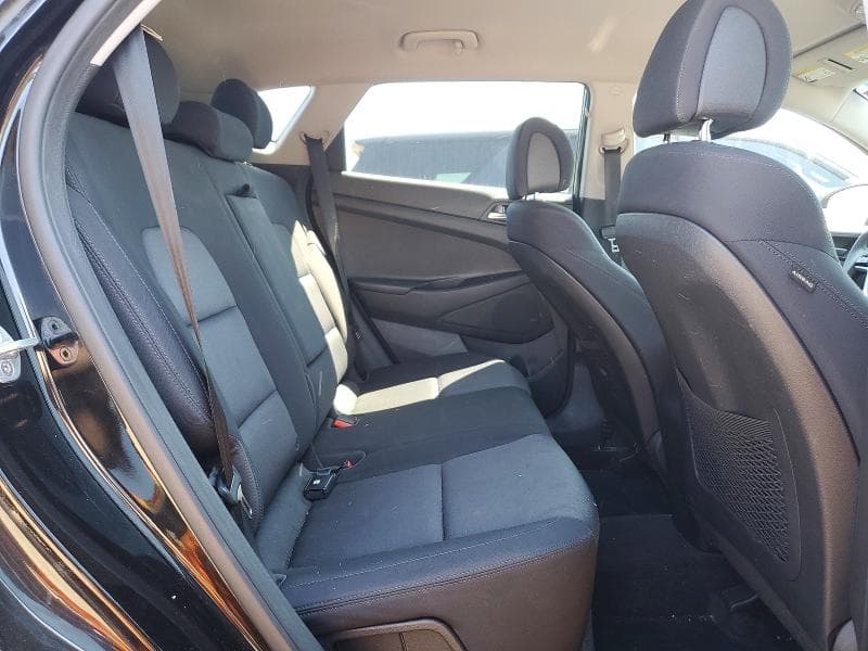2018 HYUNDAI TUCSON 10