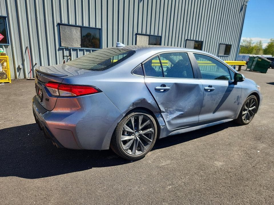 2025 TOYOTA COROLLA SE SE 3