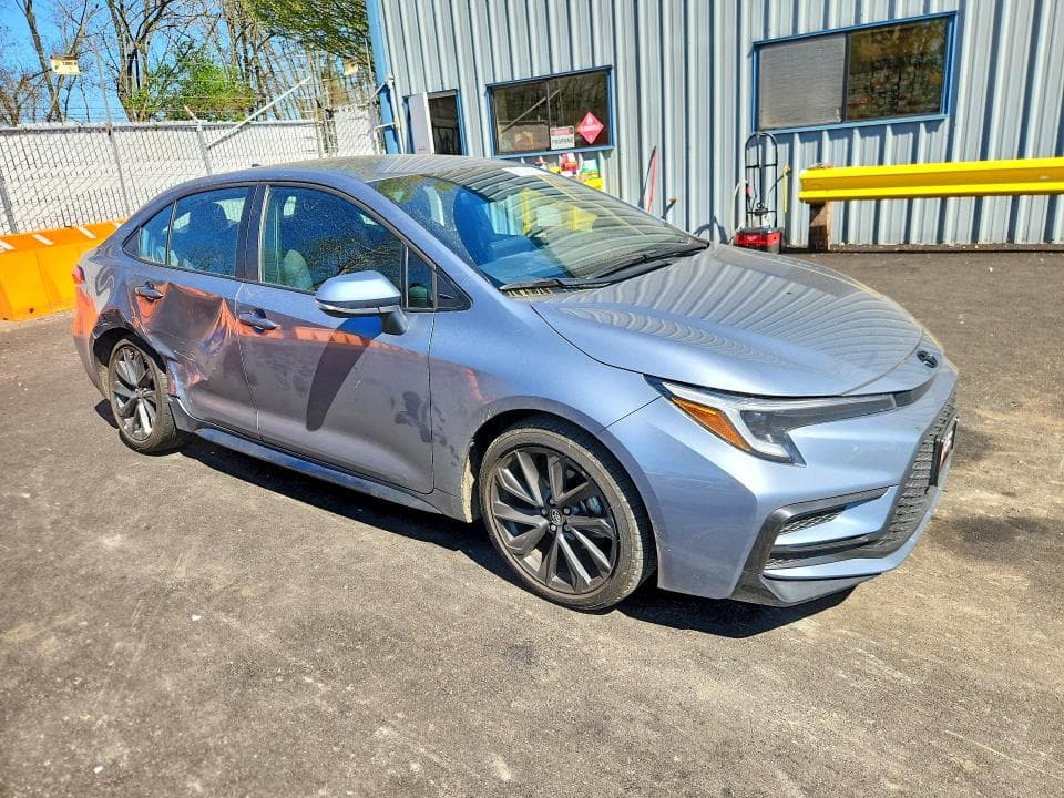 2025 TOYOTA COROLLA SE SE 4