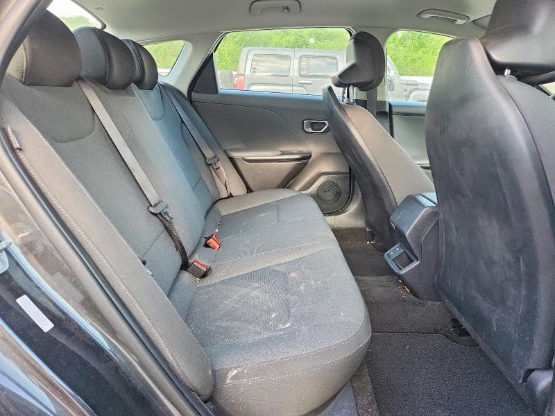 2025 KIA K4 LX 10