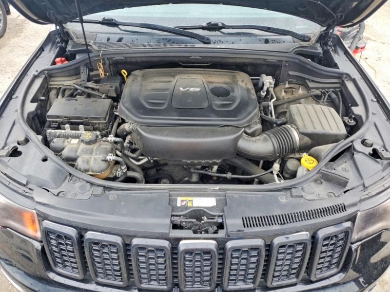 2018 JEEP GRAND CHEROKEE LAREDO 12