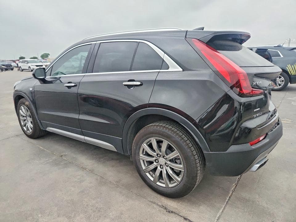 2020 CADILLAC XT4 PREMIUM LUXURY 2