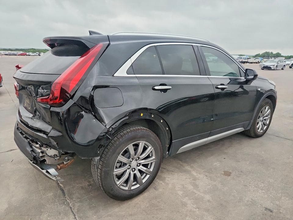2020 CADILLAC XT4 PREMIUM LUXURY 3
