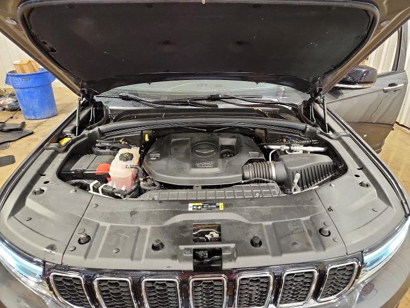 2022 JEEP GRAND CHEROKEE OVERLAND 12