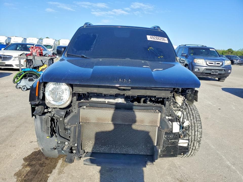 2018 JEEP RENEGADE LATITUDE 5