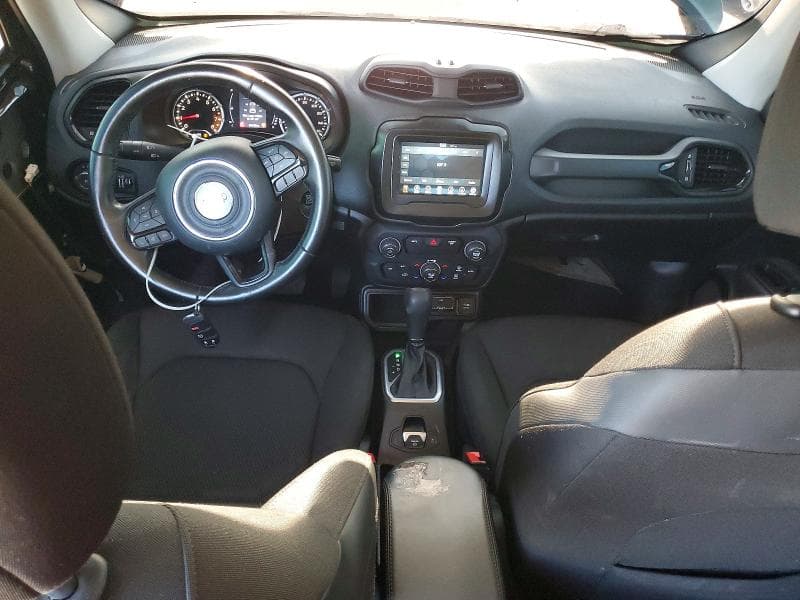 2018 JEEP RENEGADE LATITUDE 8