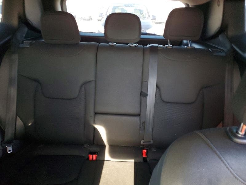 2018 JEEP RENEGADE LATITUDE 10