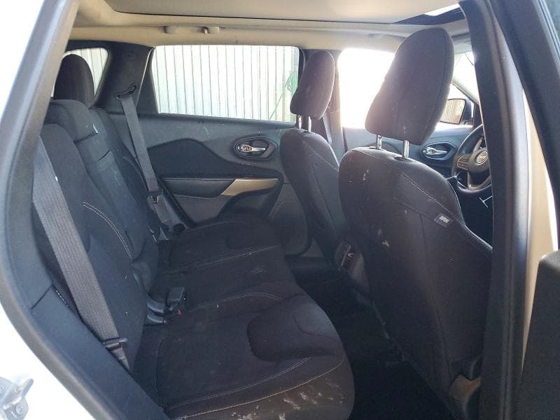 2017 JEEP CHEROKEE LATITUDE 11