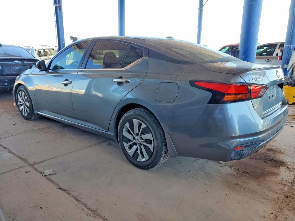 2019 NISSAN ALTIMA S S 2