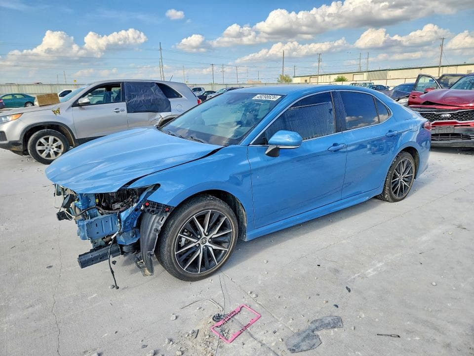 2023 TOYOTA CAMRY SE - 1
