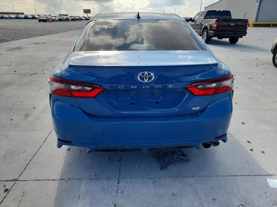 2023 TOYOTA CAMRY SE 6