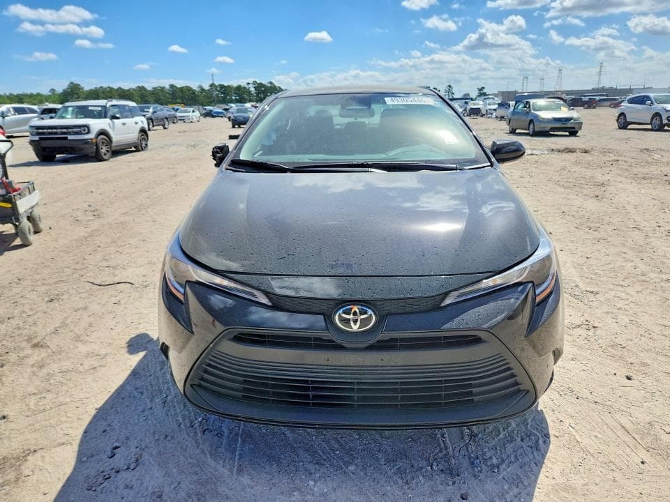 2026 TOYOTA COROLLA 5