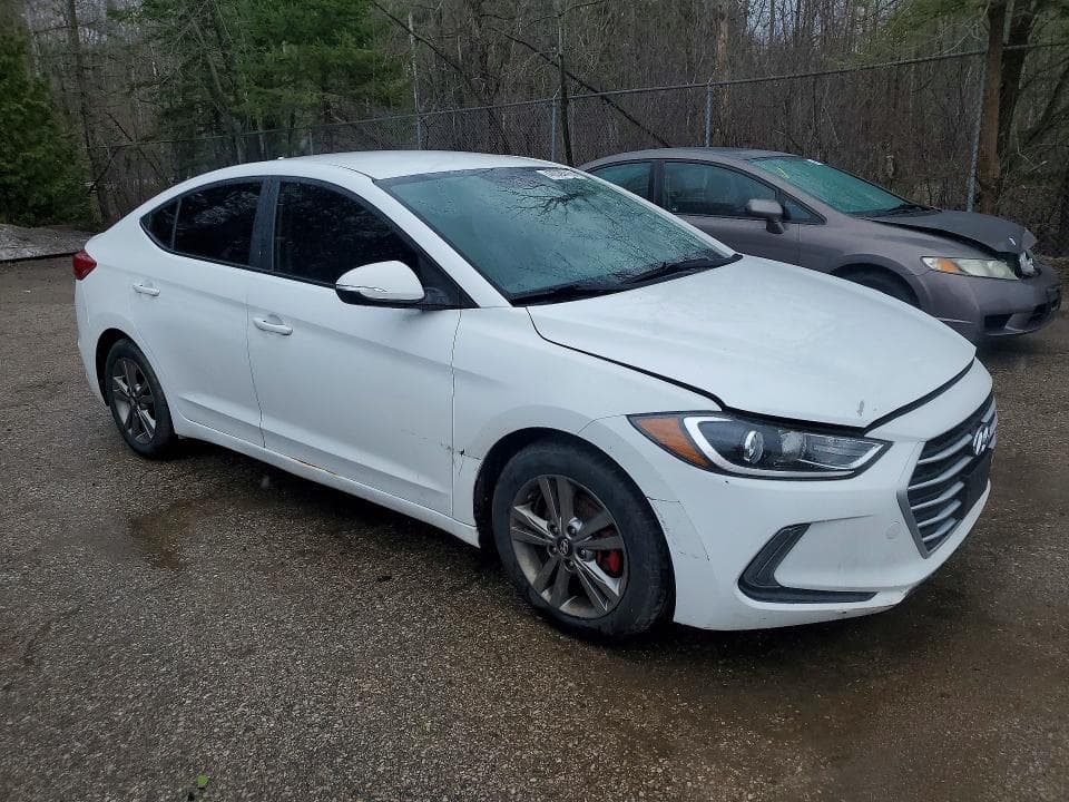 2017 HYUNDAI ELANTRA SE 4