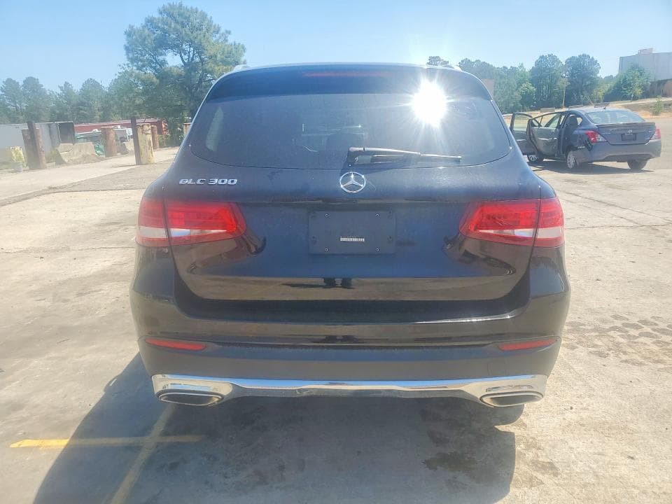 2017 MERCEDES-BENZ GLC 300 6