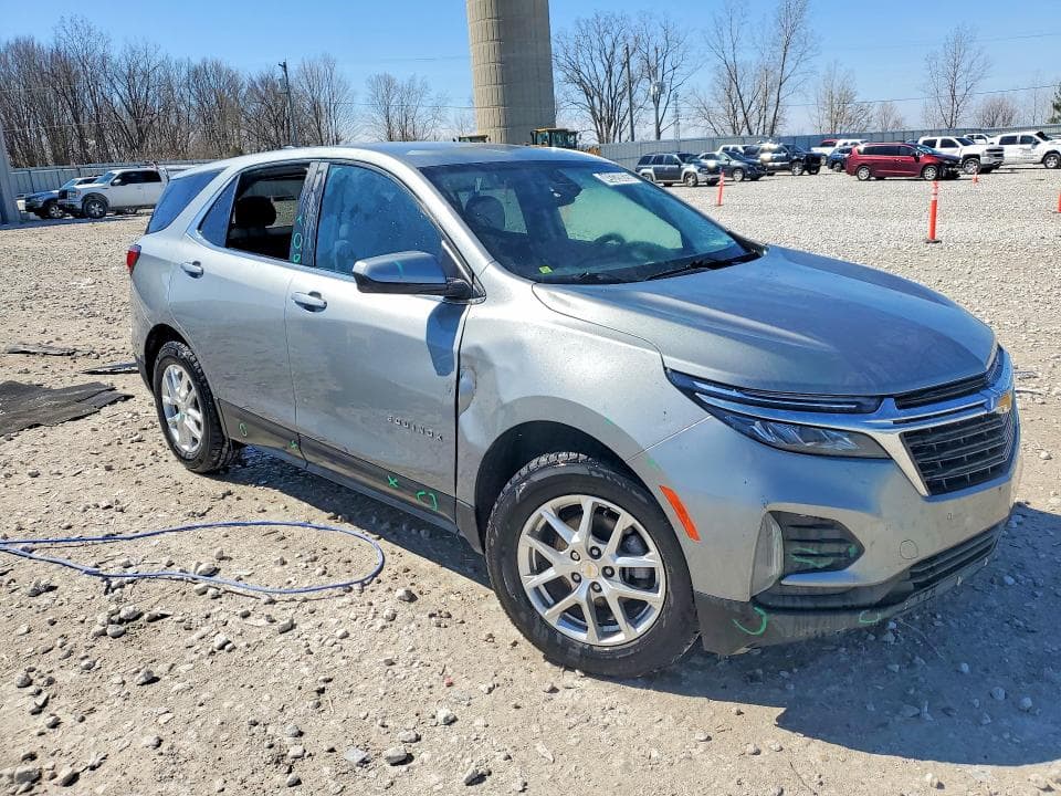 2024 CHEVROLET EQUINOX LT LT 4